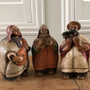 Musician figurines